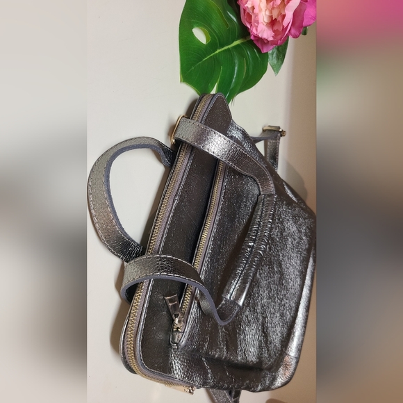 Pelle | Made in Italy | Champagne Gold Leather | Backpack | NWOT - Picture 12 of 14